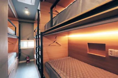 Blueboat Hostel Jeonju Отели в г. 