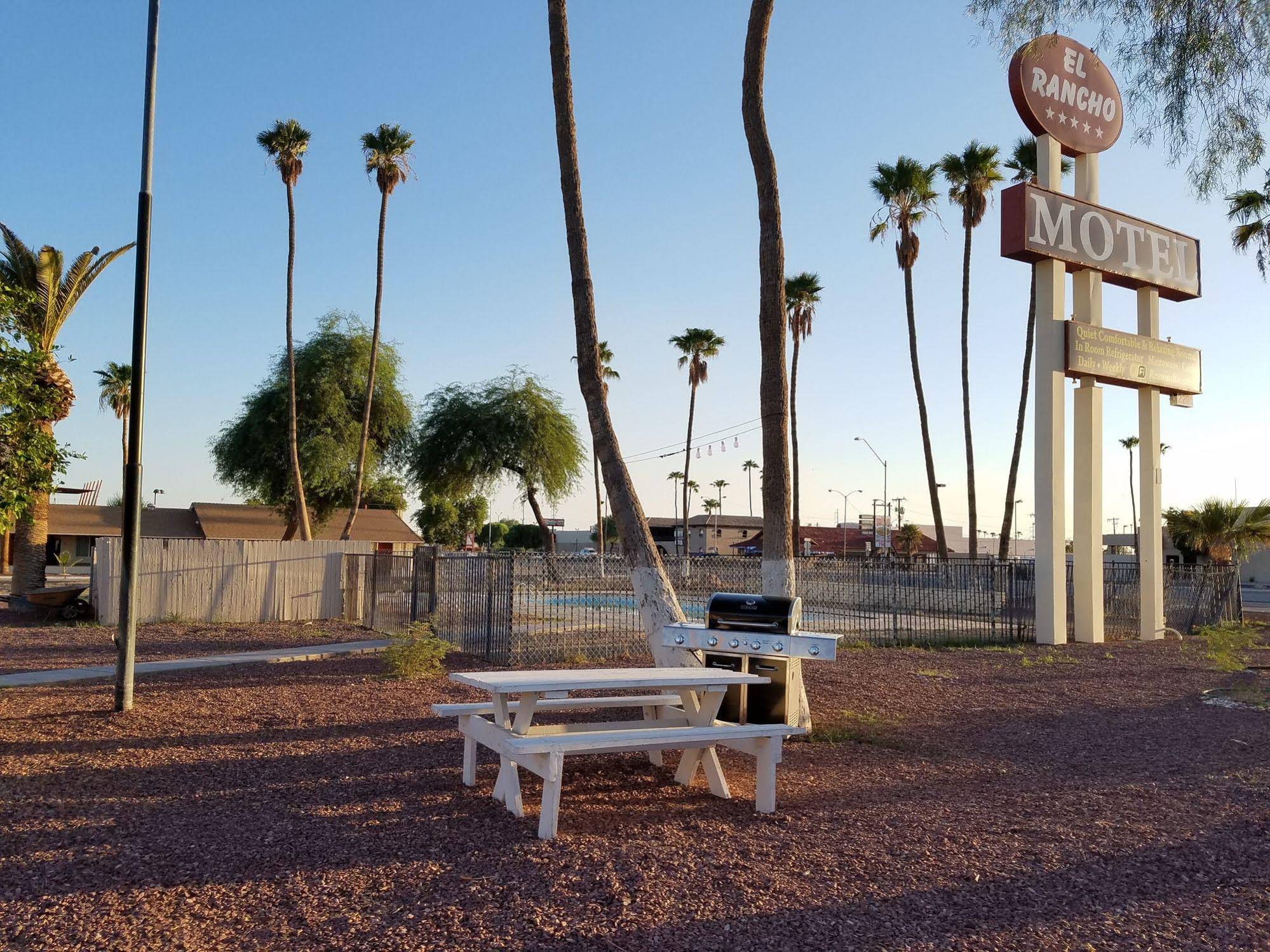 El Rancho Motel