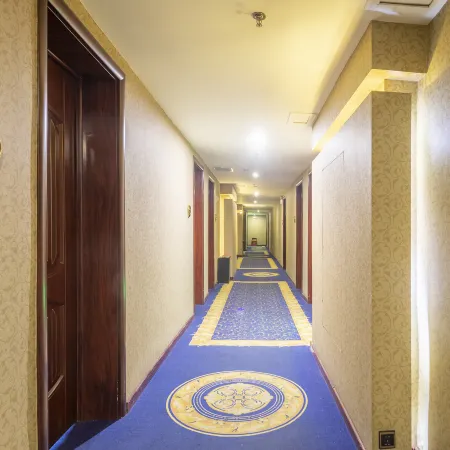 Fuxin Zhanqian Hotel