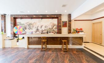 Wannian Yi Jiangnan Theme Hotel