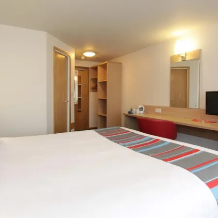 Travelodge Ayr Отели рядом с достопримечательностью «Библиотека Карнеги»