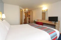 Travelodge Ayr Hotels in Auchinleck