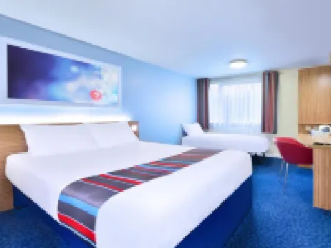 Travelodge Bicester Cherwell Valley M40 Hotels in Bicester