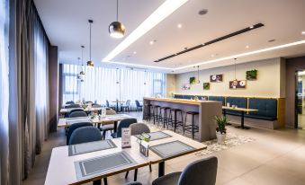 Homeinn Selected Hotel (Taicang Wanda Plaza)