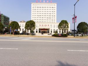 橫峰華雲大飯店