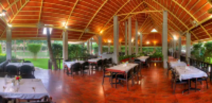 尼哈古納度假村及水療中心 賈姆拉傑訥格爾酒店