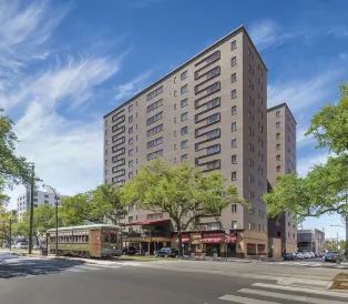 Club Wyndham Avenue Plaza