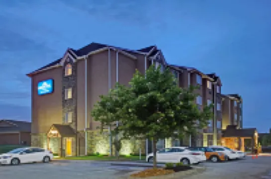 Microtel Inn & Suites by Wyndham Cartersville Hotels in Cartersville