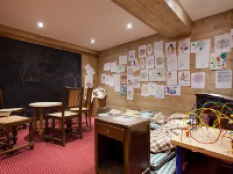 Chalet-Hôtel la Marmotte, la Tapiaz & Spa, the Originals Relais Hotels in Les Gets