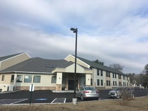 Best Western Hampshire Inn  Suites