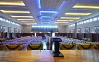 Regina Hotel Pemalang Hotels in Taman