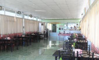 Nay Chi Linn Hotel