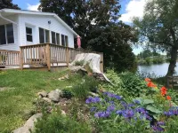 Dewar's Inn and Cottages
