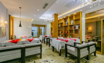 Venice International Hotel - Housity