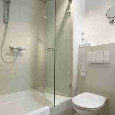 Tagungs- Und Bildungszentrum Steinbach/Taunus Rooms