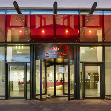 Crowne Plaza MANCHESTER CITY CENTRE by IHG Отели рядом с достопримечательностью «Развлекательный центр Printworks»