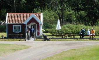 Holma Stångenäs Golf Bed & Breakfast