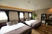 Rycom Crystal Hotel Hotel di Kitanakagusuku