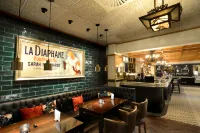 Hotel Zuiderduin - ที่มีสระว่ายน้ำ