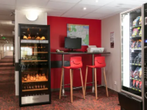 Hôtel Clermont Estaing Hôtels à : Clermont-Ferrand