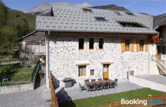 恩特雷里奧斯萊克艾蒙太涅公寓