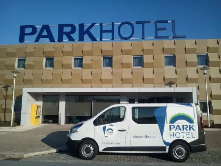 Park Hotel Porto Aeroporto Отели в г. Лабруже