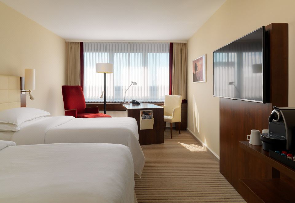 Sheraton Munich Westpark Hotel Over view