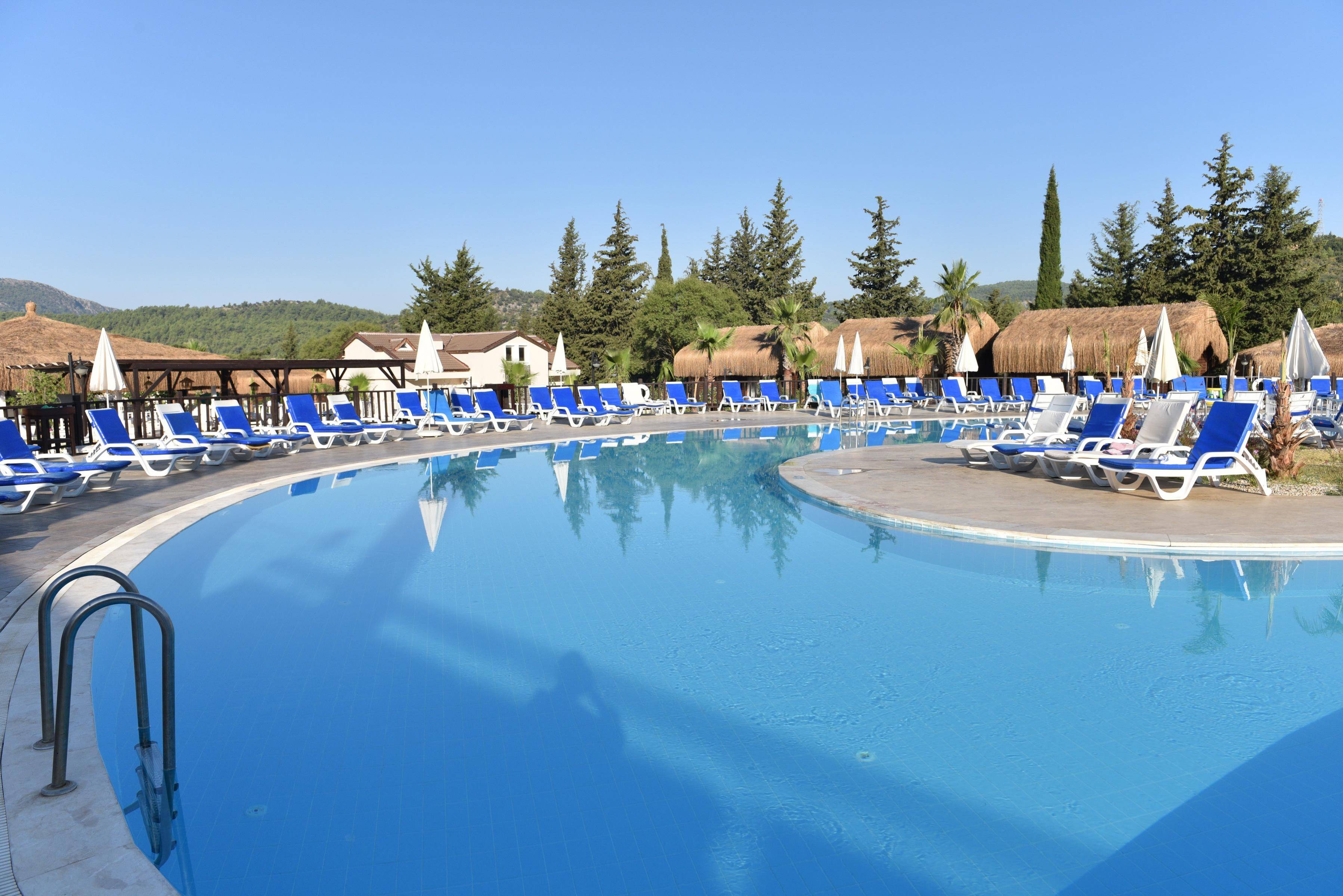 Sahra Su Holiday Village & Spa