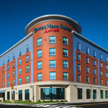 TownePlace Suites Boston Logan Airport/Chelsea Отели рядом с достопримечательностью «Норт Энд»
