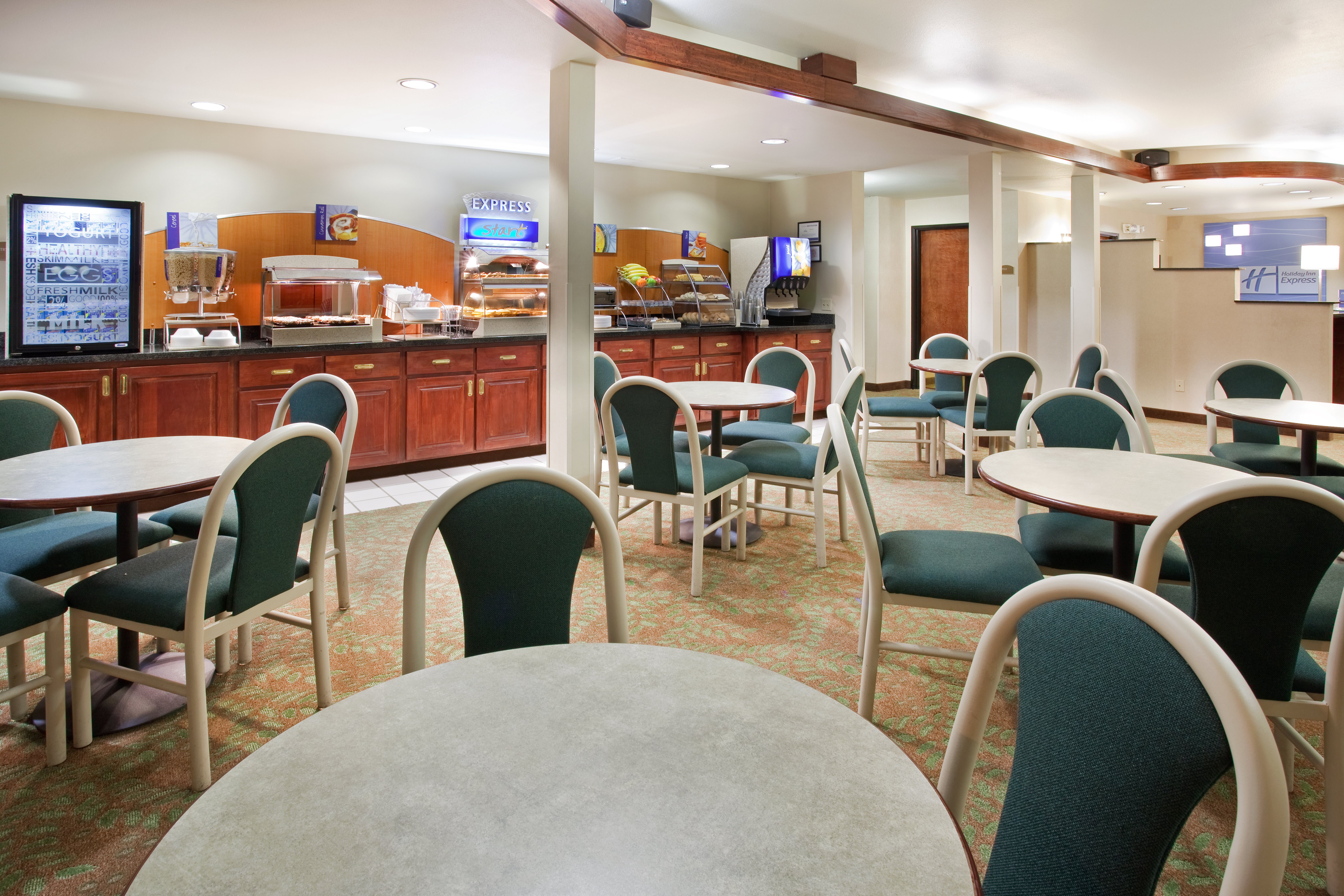 Holiday Inn Express Colorado Springs Airport, an Ihg Hotel