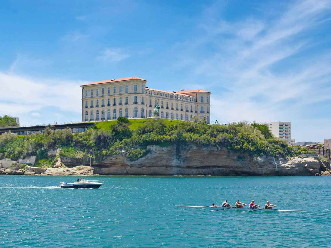 Novotel Marseille Vieux Port-Marseille Updated 2022 Room Price-Reviews &  Deals | Trip.com