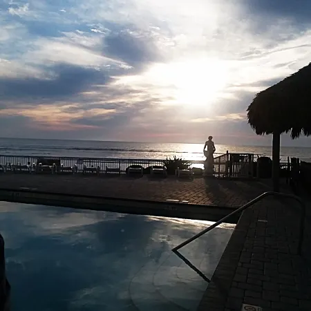 Emerald Shores Hotel - Daytona Beach