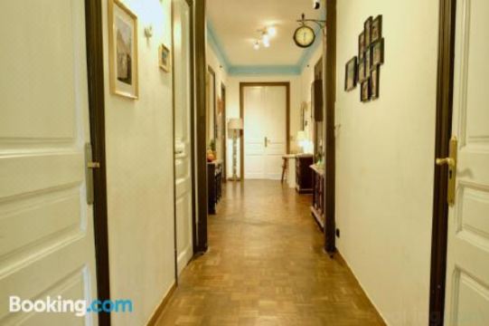 Grand Central Apartment