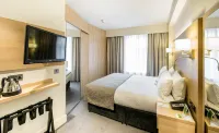 Holiday Inn LONDON - KENSINGTON HIGH ST. by IHG Hotels in London