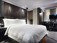 The Tango Hotel (Taipei Fu Hsing) Hotels near Urban One