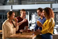 Hunter Valley Resort, Hunter Farm Adventure Centre & 4 Pines at The Farm - bar