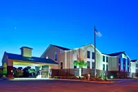 Holiday Inn Express & Suites Milton East I-10