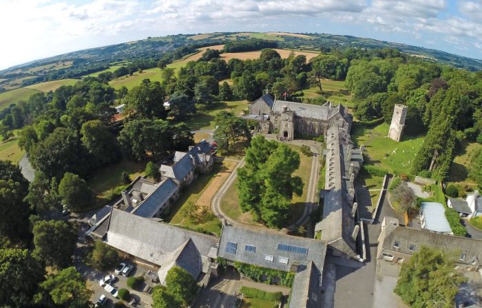 Cbh Dartington Hall Hotel
