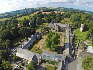 Cbh Dartington Hall Hotel