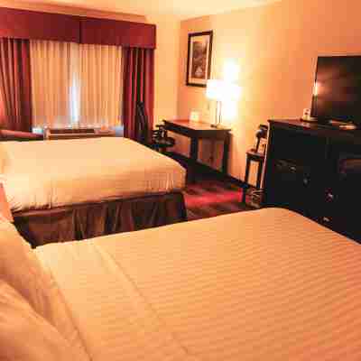 Holiday Inn Express & Suites Cumberland - la Vale Rooms