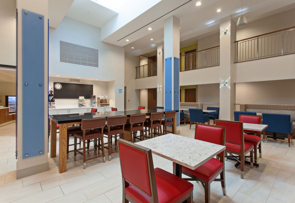 Holiday Inn Express West Los Angeles-Santa Monica