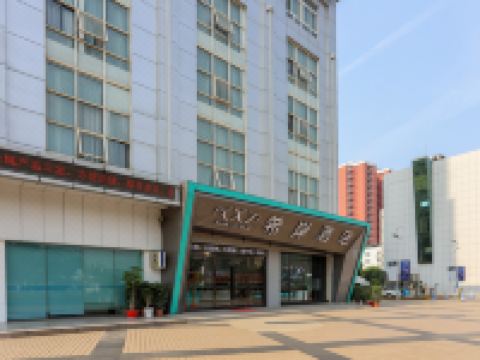 希岸酒店(武汉天河机场店) - 酒店外部