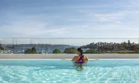 InterContinental Sydney Double Bay - สระว่ายน้ำแบบอินฟินิตี้