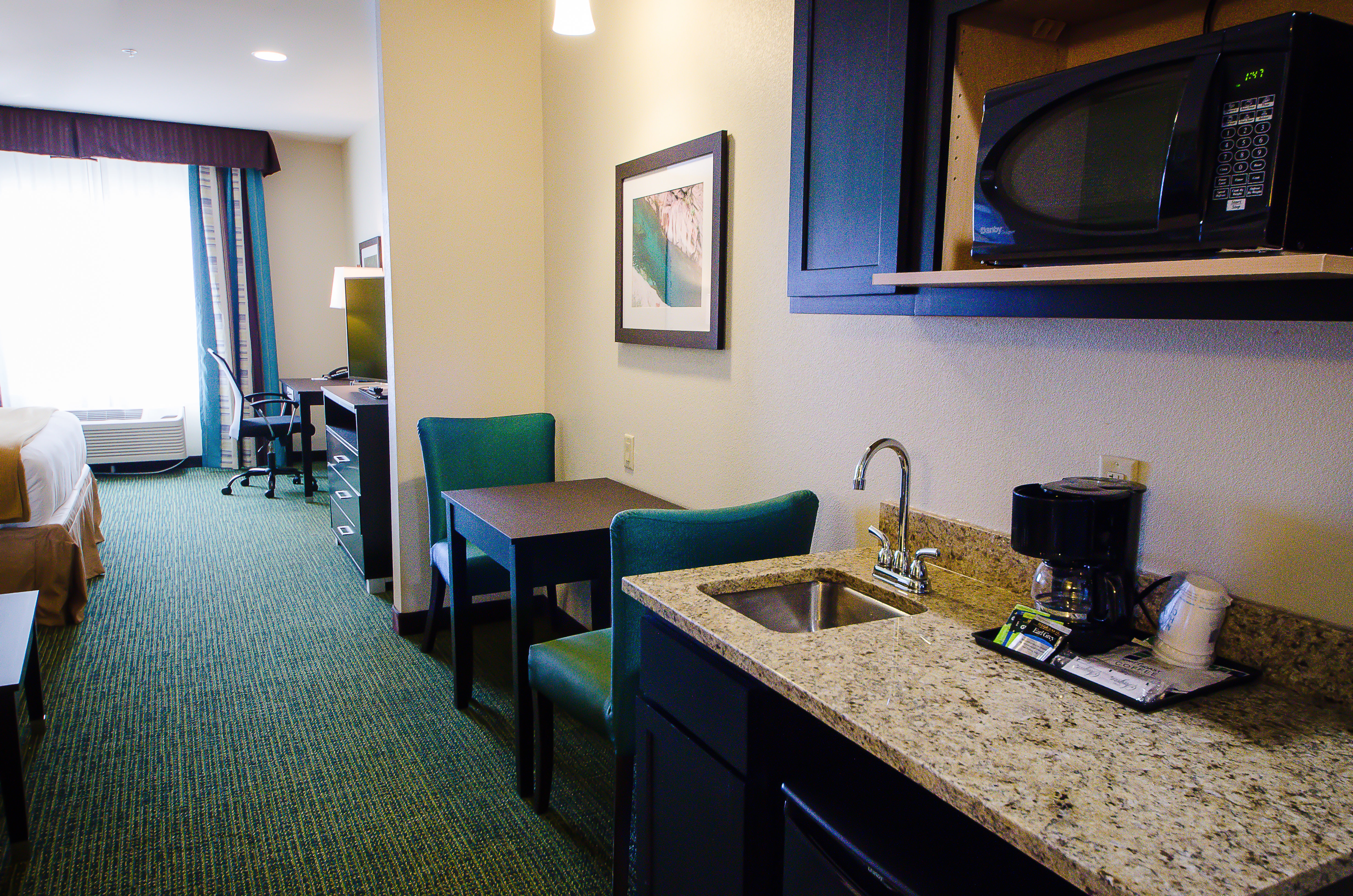 Holiday Inn Express & Suites Temple - Medical Center Area, an Ihg Hotel