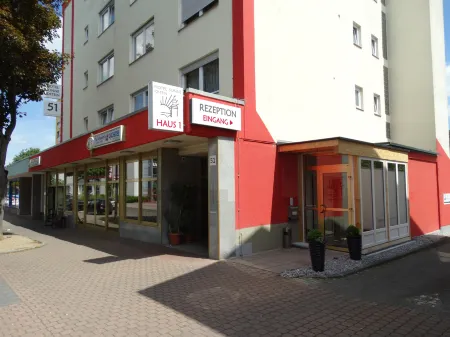 Hotel Sonne - Haus 1 Отели в г. Арберген