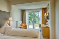 Parkhotel Donauwörth Hotels near Einkaufspassage