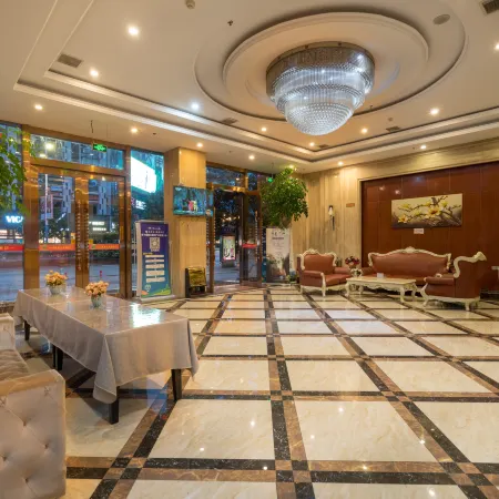 Celebrity Hotel
