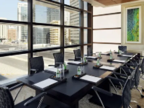 サザン サン ホテル アブダビ アブダビのホテル