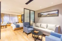 Guoguo Hotel (Xingyi Huijin Center Store)