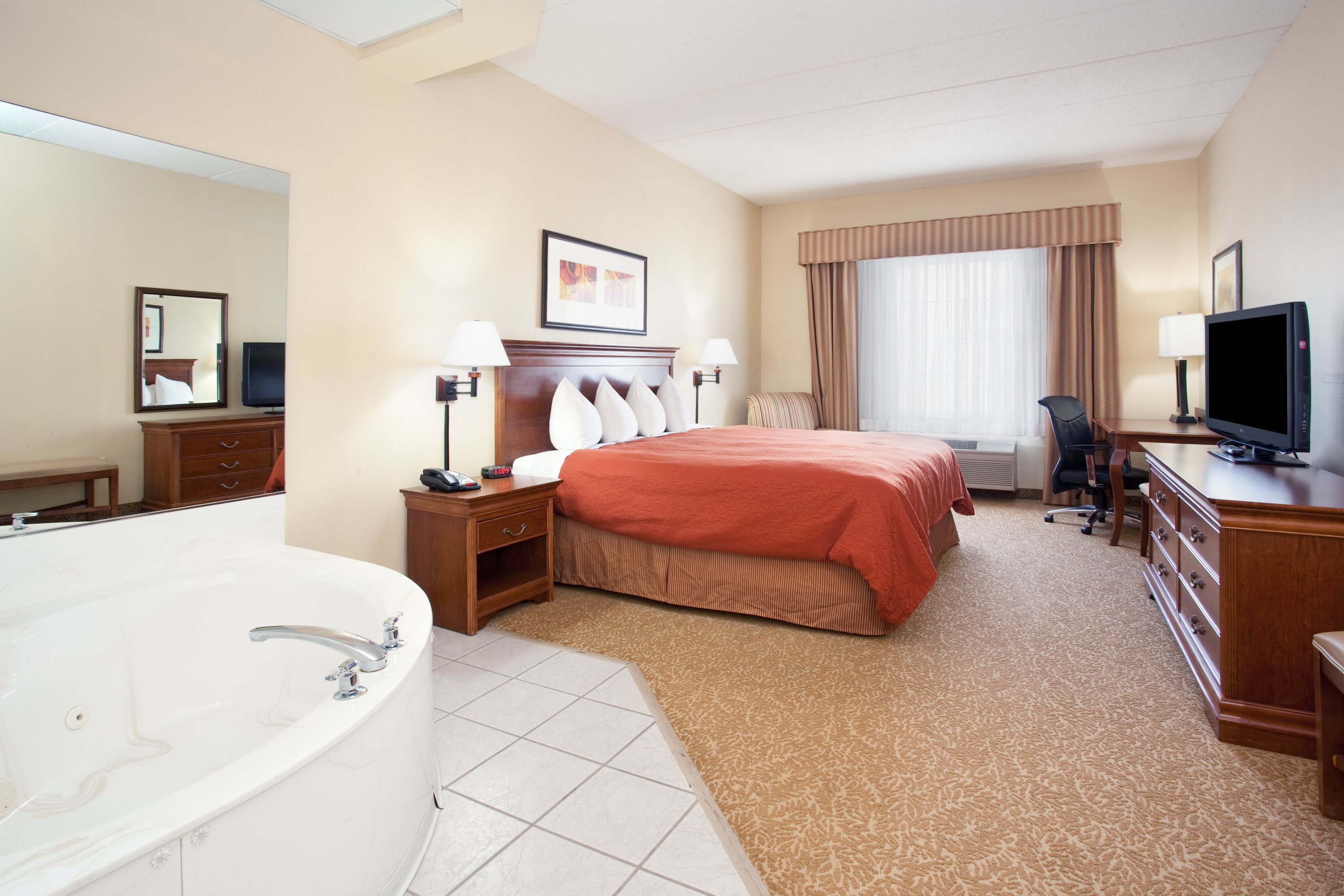 Country Inn & Suites by Radisson, Rapid City, SD